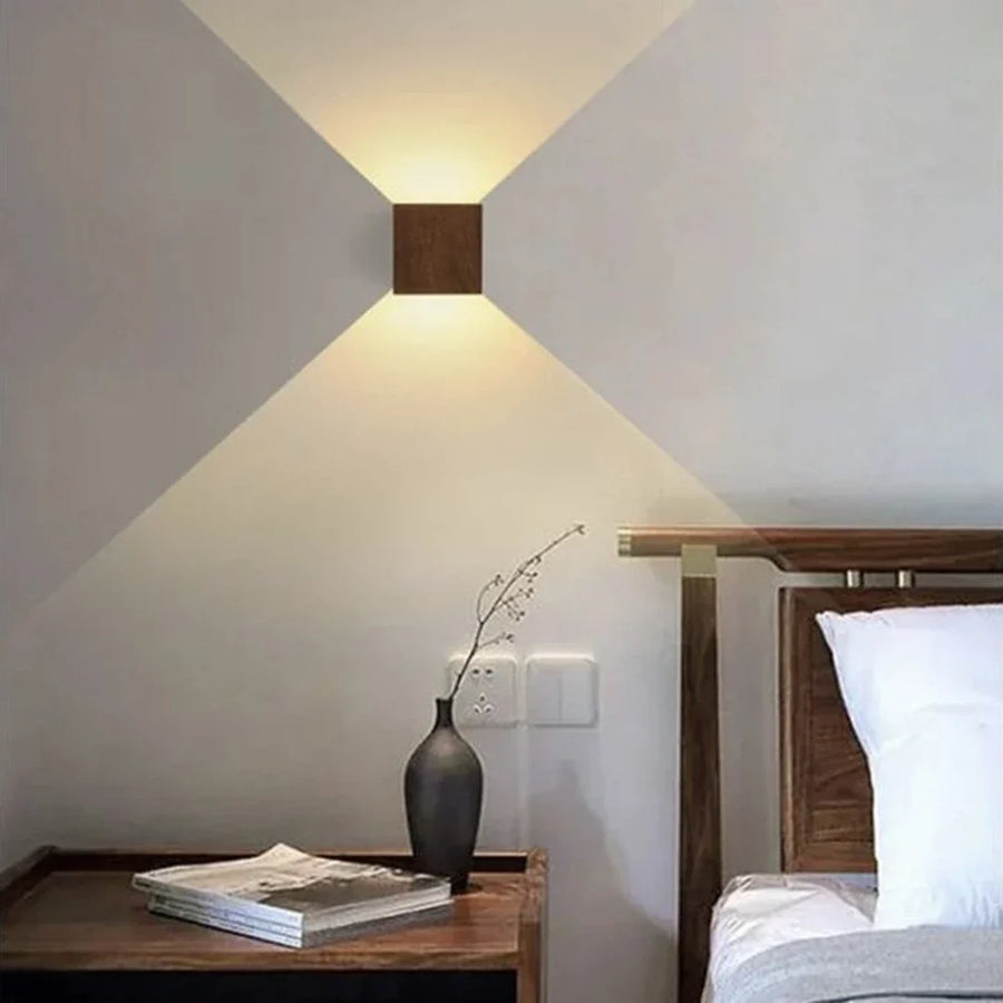 Arandela LED de Madeira Marrom 12cm — vista 2 do produto