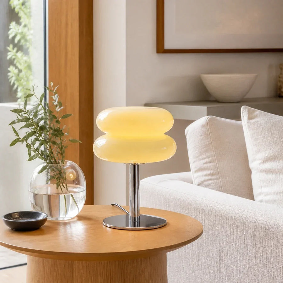 Luminária de Mesa Cogumelo de Vidro Creme 15W — em ambiente moderno claro